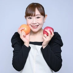 講師 みい